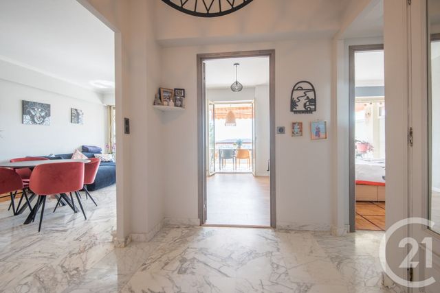 Appartement F3 à vendre - 3 pièces - 59.13 m2 - NICE - 06 - PROVENCE-ALPES-COTE-D-AZUR - Century 21 Lafage Transactions
