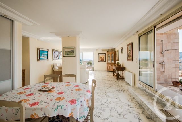 Appartement F4 à vendre - 4 pièces - 102.84 m2 - JUAN LES PINS - 06 - PROVENCE-ALPES-COTE-D-AZUR - Century 21 Lafage Transactions