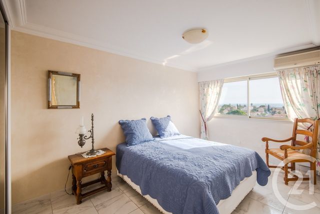 Appartement F4 à vendre - 4 pièces - 102.84 m2 - JUAN LES PINS - 06 - PROVENCE-ALPES-COTE-D-AZUR - Century 21 Lafage Transactions