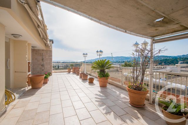 Appartement F4 à vendre - 4 pièces - 102.84 m2 - JUAN LES PINS - 06 - PROVENCE-ALPES-COTE-D-AZUR - Century 21 Lafage Transactions