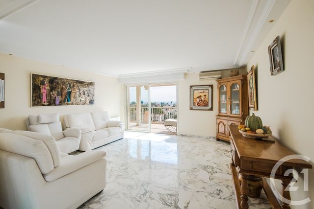 Appartement F4 à vendre - 4 pièces - 102.84 m2 - JUAN LES PINS - 06 - PROVENCE-ALPES-COTE-D-AZUR - Century 21 Lafage Transactions