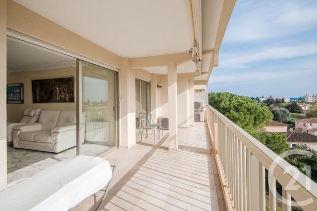 Appartement F4 à vendre - 4 pièces - 102.84 m2 - JUAN LES PINS - 06 - PROVENCE-ALPES-COTE-D-AZUR - Century 21 Lafage Transactions