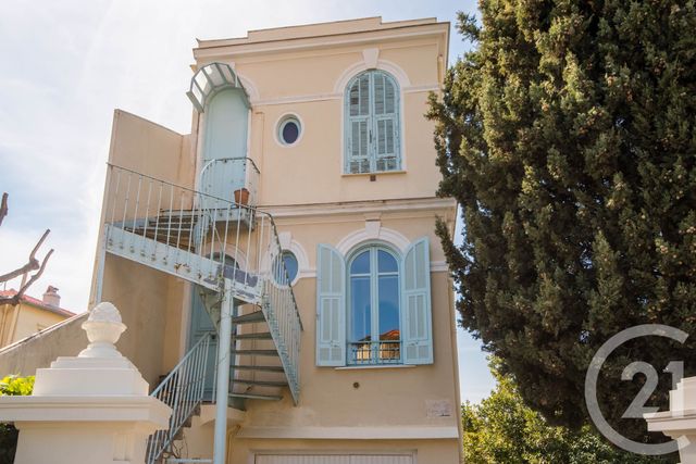 Appartement Studio à vendre - 1 pièce - 24.73 m2 - NICE - 06 - PROVENCE-ALPES-COTE-D-AZUR - Century 21 Lafage Transactions