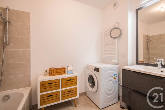 Appartement F3 à vendre - 3 pièces - 63.25 m2 - NICE - 06 - PROVENCE-ALPES-COTE-D-AZUR - Century 21 Lafage Transactions