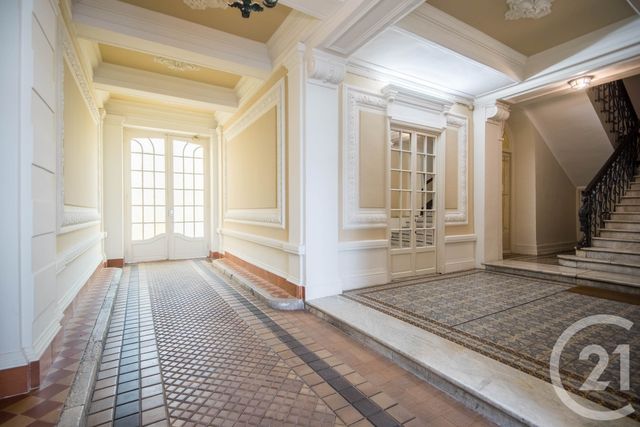 Appartement F6 à vendre - 6 pièces - 126.01 m2 - NICE - 06 - PROVENCE-ALPES-COTE-D-AZUR - Century 21 Lafage Transactions