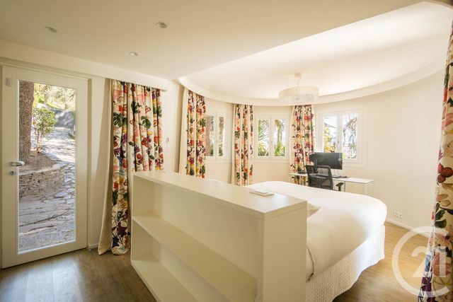 maison à vendre - 10 pièces - 332.87 m2 - NICE - 06 - PROVENCE-ALPES-COTE-D-AZUR - Century 21 Lafage Transactions