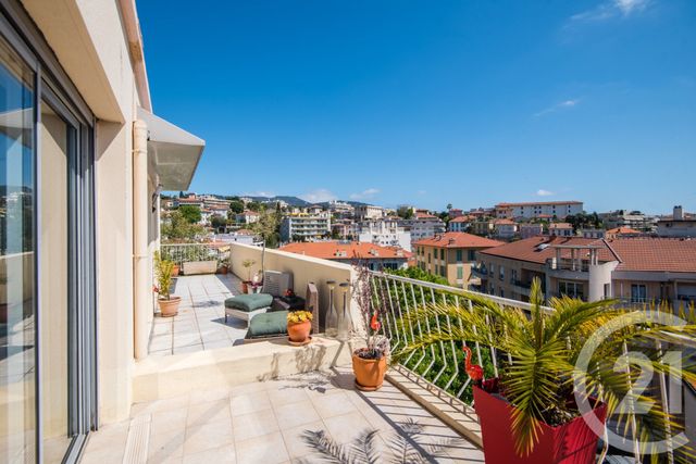 Appartement F4 à vendre - 4 pièces - 111.42 m2 - NICE - 06 - PROVENCE-ALPES-COTE-D-AZUR - Century 21 Lafage Transactions
