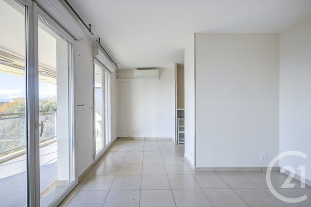 Appartement F3 à vendre - 3 pièces - 54.19 m2 - NICE - 06 - PROVENCE-ALPES-COTE-D-AZUR - Century 21 Lafage Transactions