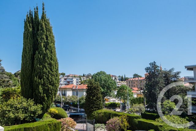 Appartement F3 bis à vendre - 4 pièces - 95.83 m2 - NICE - 06 - PROVENCE-ALPES-COTE-D-AZUR - Century 21 Lafage Transactions