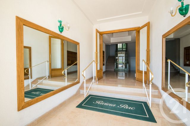 Appartement F3 bis à vendre - 4 pièces - 95.83 m2 - NICE - 06 - PROVENCE-ALPES-COTE-D-AZUR - Century 21 Lafage Transactions