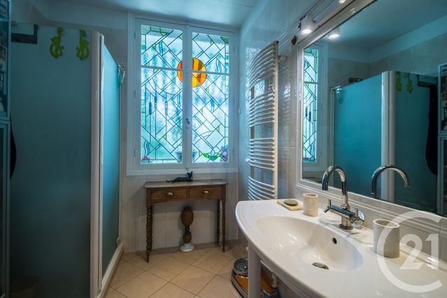 Appartement F3 bis à vendre - 4 pièces - 95.83 m2 - NICE - 06 - PROVENCE-ALPES-COTE-D-AZUR - Century 21 Lafage Transactions
