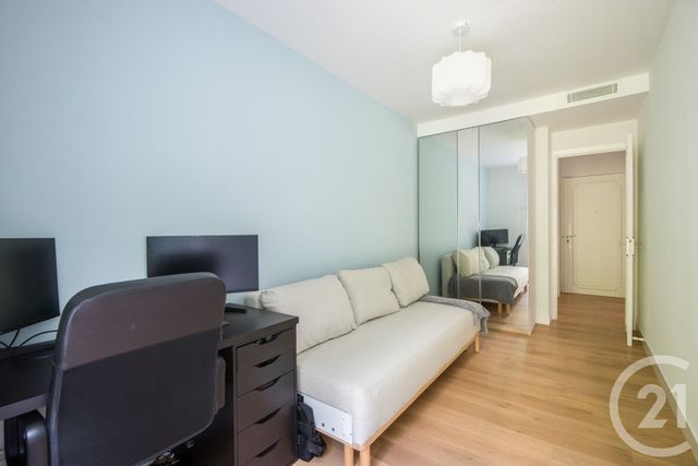 Appartement F3 à vendre - 3 pièces - 81.26 m2 - NICE - 06 - PROVENCE-ALPES-COTE-D-AZUR - Century 21 Lafage Transactions
