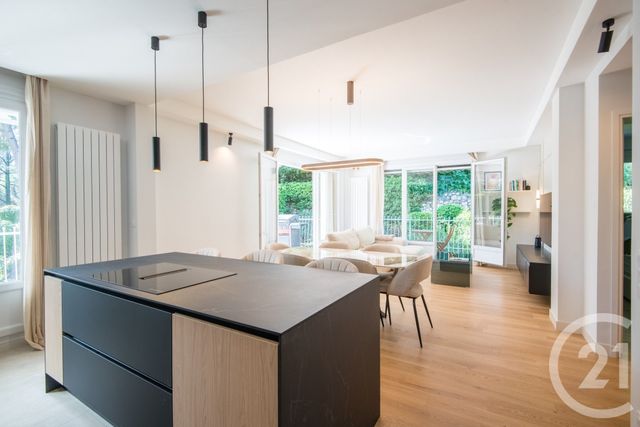 Appartement F3 à vendre - 3 pièces - 81.26 m2 - NICE - 06 - PROVENCE-ALPES-COTE-D-AZUR - Century 21 Lafage Transactions