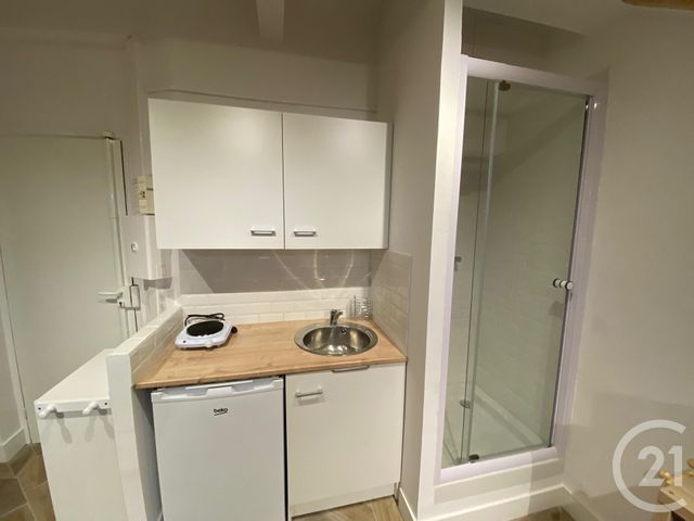 Appartement F1 à vendre - 1 pièce - 9.33 m2 - NICE - 06 - PROVENCE-ALPES-COTE-D-AZUR - Century 21 Lafage Transactions