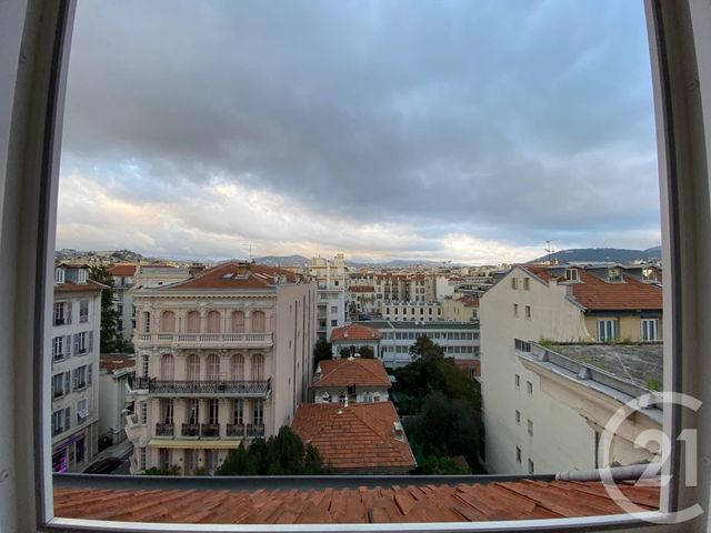 Appartement F1 à vendre - 1 pièce - 9.33 m2 - NICE - 06 - PROVENCE-ALPES-COTE-D-AZUR - Century 21 Lafage Transactions
