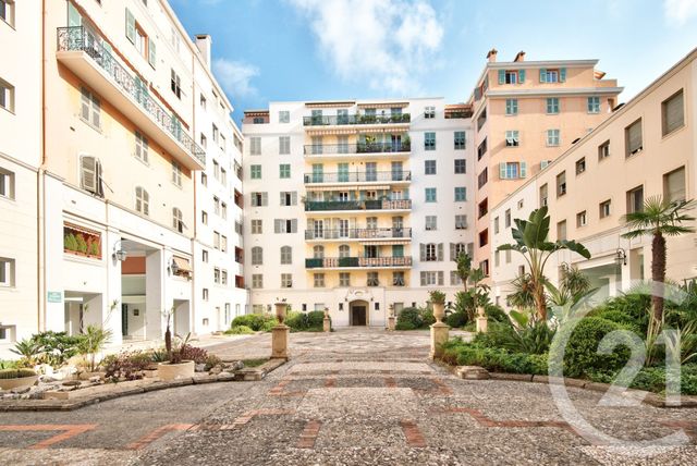 Appartement F2 à vendre - 2 pièces - 43.67 m2 - NICE - 06 - PROVENCE-ALPES-COTE-D-AZUR - Century 21 Lafage Transactions