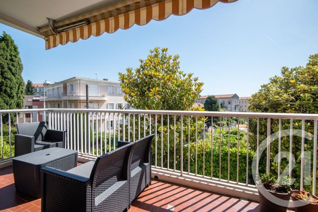 Appartement F2 à vendre NICE