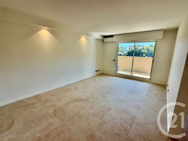 Appartement T2 à vendre - 2 pièces - 52.16 m2 - NICE - 06 - PROVENCE-ALPES-COTE-D-AZUR - Century 21 Lafage Transactions