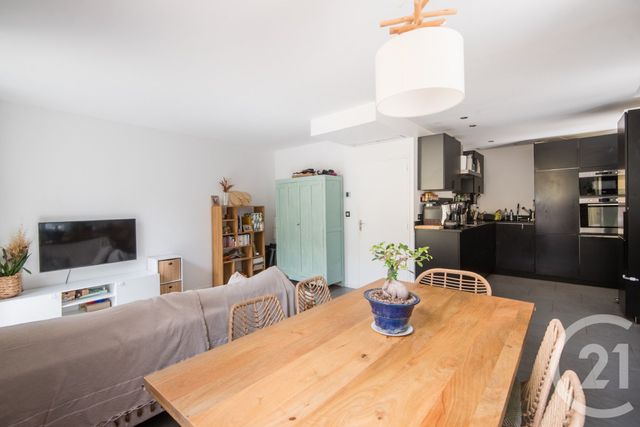 Appartement F3 à vendre - 3 pièces - 62.35 m2 - NICE - 06 - PROVENCE-ALPES-COTE-D-AZUR - Century 21 Lafage Transactions