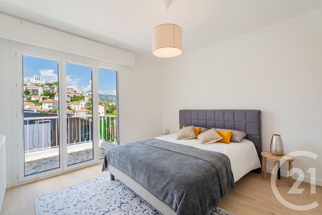 Appartement F4 à vendre - 4 pièces - 77.0 m2 - NICE - 06 - PROVENCE-ALPES-COTE-D-AZUR - Century 21 Lafage Transactions