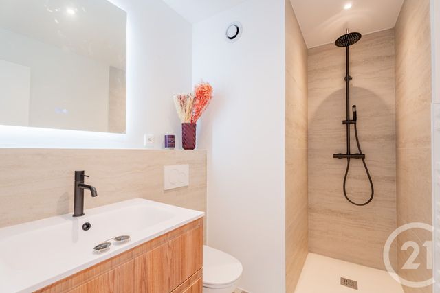 Appartement F4 à vendre - 4 pièces - 77.0 m2 - NICE - 06 - PROVENCE-ALPES-COTE-D-AZUR - Century 21 Lafage Transactions