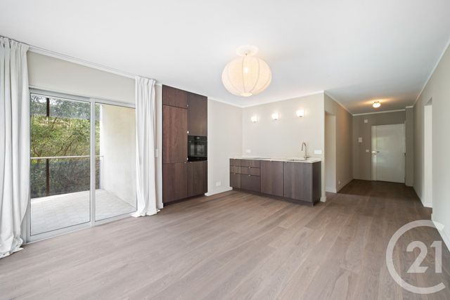 Appartement F3 à vendre - 3 pièces - 58.14 m2 - NICE - 06 - PROVENCE-ALPES-COTE-D-AZUR - Century 21 Lafage Transactions
