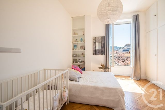 Appartement F7 à vendre - 7 pièces - 213.03 m2 - NICE - 06 - PROVENCE-ALPES-COTE-D-AZUR - Century 21 Lafage Transactions