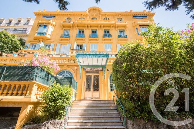 Appartement F7 à vendre - 7 pièces - 213.03 m2 - NICE - 06 - PROVENCE-ALPES-COTE-D-AZUR - Century 21 Lafage Transactions