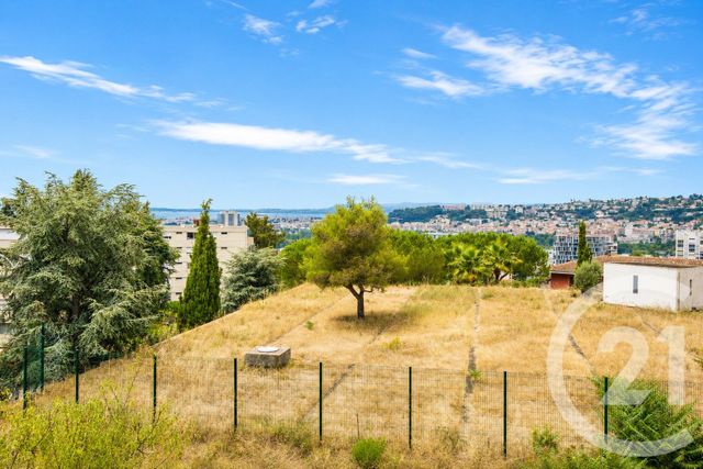 Appartement T2 à vendre - 2 pièces - 44.17 m2 - NICE - 06 - PROVENCE-ALPES-COTE-D-AZUR - Century 21 Lafage Transactions