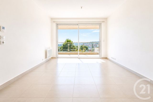 Appartement T2 à vendre - 2 pièces - 44.17 m2 - NICE - 06 - PROVENCE-ALPES-COTE-D-AZUR - Century 21 Lafage Transactions