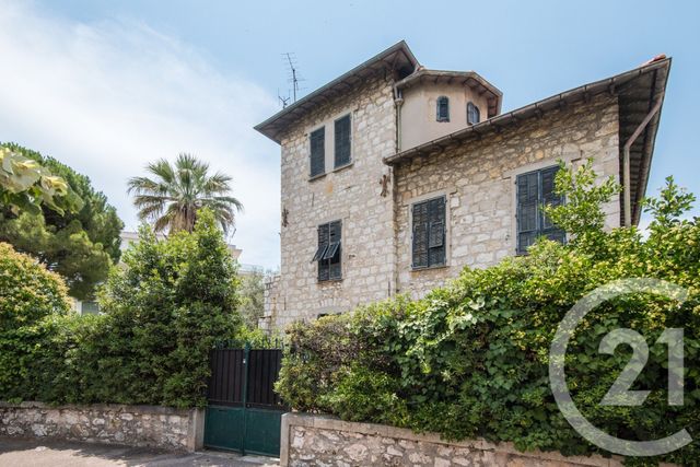 maison à vendre - 9 pièces - 238.57 m2 - NICE - 06 - PROVENCE-ALPES-COTE-D-AZUR - Century 21 Lafage Transactions
