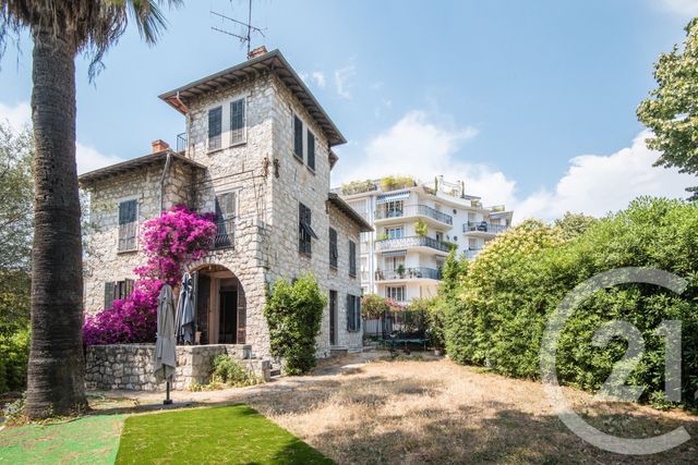 maison à vendre - 9 pièces - 238.57 m2 - NICE - 06 - PROVENCE-ALPES-COTE-D-AZUR - Century 21 Lafage Transactions