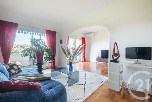 Appartement F4 à vendre - 4 pièces - 84.84 m2 - NICE - 06 - PROVENCE-ALPES-COTE-D-AZUR - Century 21 Lafage Transactions