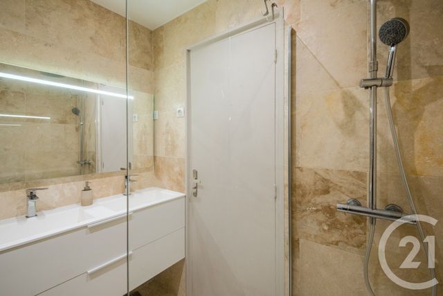 Appartement F4 à vendre - 4 pièces - 84.84 m2 - NICE - 06 - PROVENCE-ALPES-COTE-D-AZUR - Century 21 Lafage Transactions