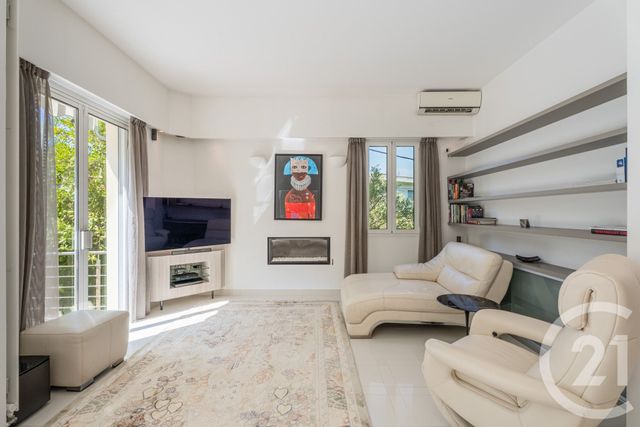 maison à vendre - 8 pièces - 238.36 m2 - NICE - 06 - PROVENCE-ALPES-COTE-D-AZUR - Century 21 Lafage Transactions