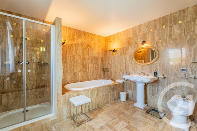 maison à vendre - 8 pièces - 238.36 m2 - NICE - 06 - PROVENCE-ALPES-COTE-D-AZUR - Century 21 Lafage Transactions