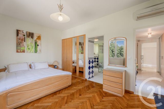 maison à vendre - 8 pièces - 238.36 m2 - NICE - 06 - PROVENCE-ALPES-COTE-D-AZUR - Century 21 Lafage Transactions