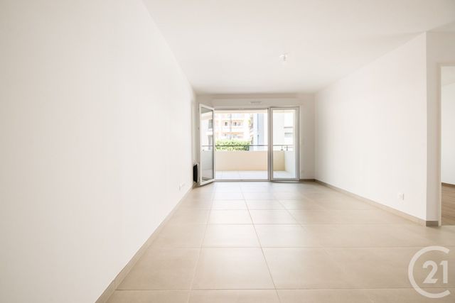 Appartement F2 à vendre - 2 pièces - 47.5 m2 - NICE - 06 - PROVENCE-ALPES-COTE-D-AZUR - Century 21 Lafage Transactions