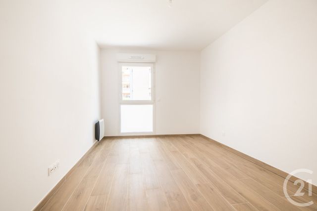 Appartement F2 à vendre - 2 pièces - 47.5 m2 - NICE - 06 - PROVENCE-ALPES-COTE-D-AZUR - Century 21 Lafage Transactions