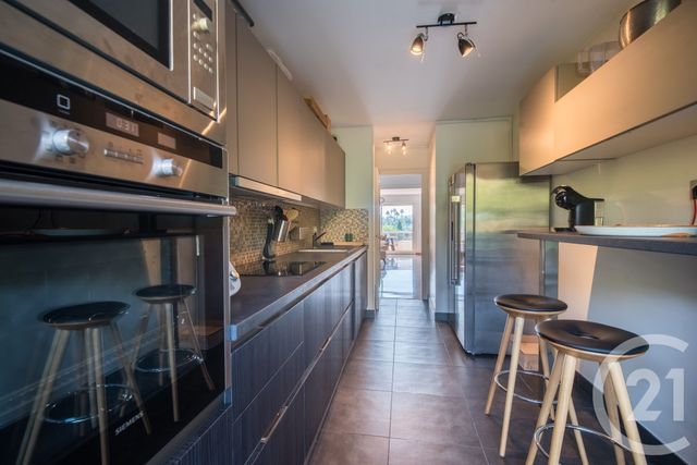 Appartement F3 à vendre - 3 pièces - 81.09 m2 - NICE - 06 - PROVENCE-ALPES-COTE-D-AZUR - Century 21 Lafage Transactions