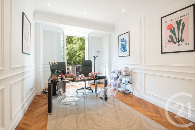 Appartement F6 à vendre - 6 pièces - 131.9 m2 - NICE - 06 - PROVENCE-ALPES-COTE-D-AZUR - Century 21 Lafage Transactions