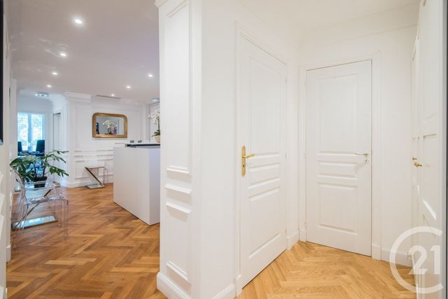 Appartement F6 à vendre - 6 pièces - 131.9 m2 - NICE - 06 - PROVENCE-ALPES-COTE-D-AZUR - Century 21 Lafage Transactions