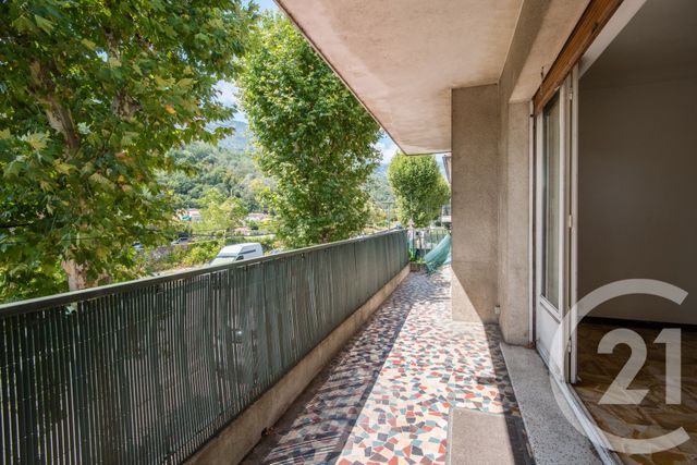 Appartement F3 à vendre - 3 pièces - 62.69 m2 - CONTES - 06 - PROVENCE-ALPES-COTE-D-AZUR - Century 21 Lafage Transactions