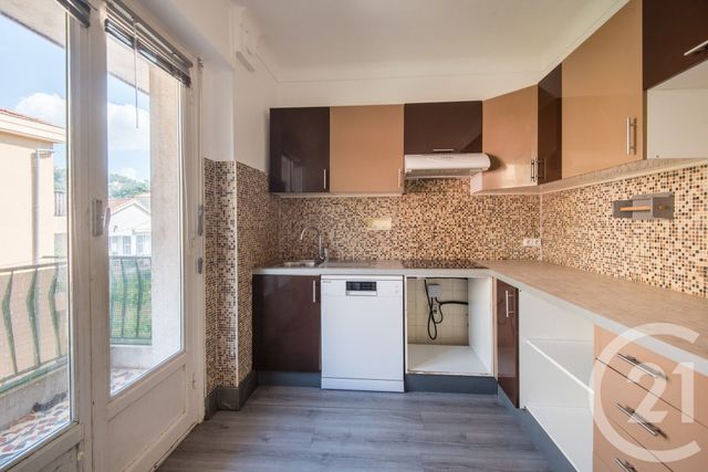 Appartement F3 à vendre - 3 pièces - 62.77 m2 - CONTES - 06 - PROVENCE-ALPES-COTE-D-AZUR - Century 21 Lafage Transactions