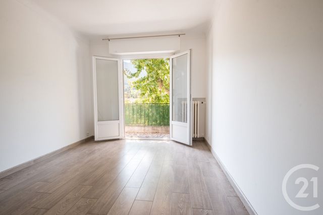 Appartement F3 à vendre - 3 pièces - 62.77 m2 - CONTES - 06 - PROVENCE-ALPES-COTE-D-AZUR - Century 21 Lafage Transactions