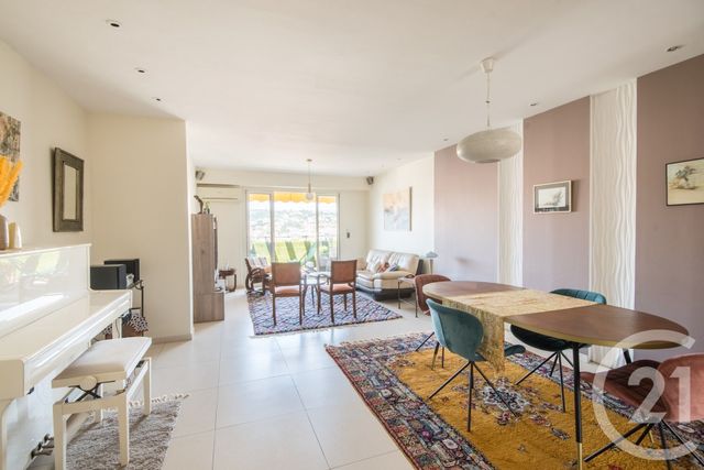 Appartement F4 à vendre - 4 pièces - 108.53 m2 - NICE - 06 - PROVENCE-ALPES-COTE-D-AZUR - Century 21 Lafage Transactions