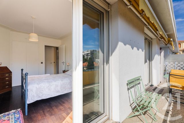 Appartement F4 à vendre - 4 pièces - 108.53 m2 - NICE - 06 - PROVENCE-ALPES-COTE-D-AZUR - Century 21 Lafage Transactions