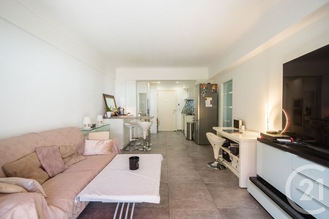 Appartement F3 à vendre - 3 pièces - 53.08 m2 - NICE - 06 - PROVENCE-ALPES-COTE-D-AZUR - Century 21 Lafage Transactions