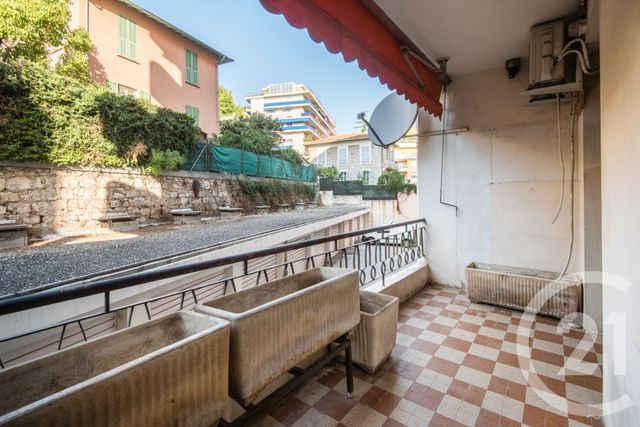 Appartement F3 à vendre - 3 pièces - 66.3 m2 - NICE - 06 - PROVENCE-ALPES-COTE-D-AZUR - Century 21 Lafage Transactions