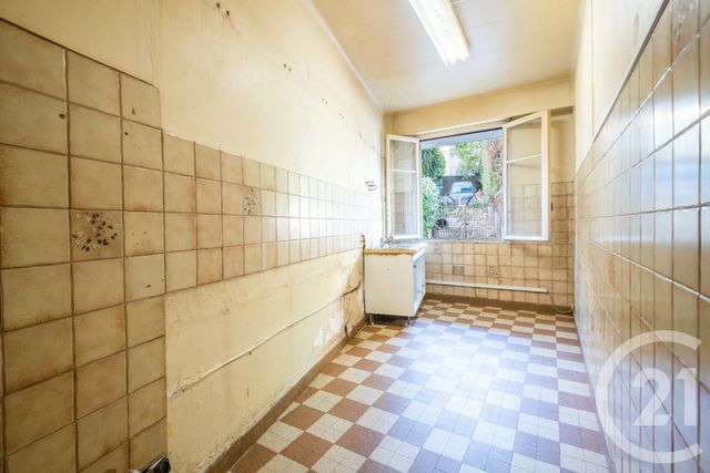Appartement F3 à vendre - 3 pièces - 66.3 m2 - NICE - 06 - PROVENCE-ALPES-COTE-D-AZUR - Century 21 Lafage Transactions